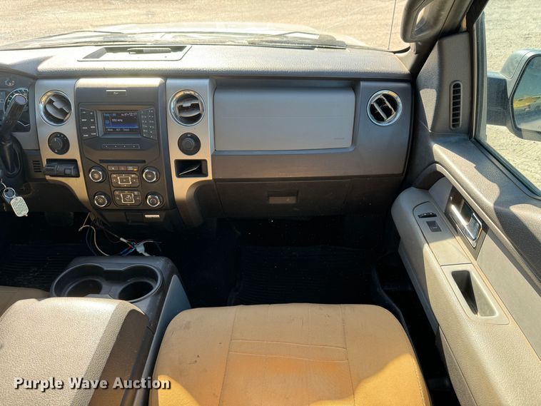 image for item GQ9228 2013 Ford F150 XLT SuperCrew pickup truck