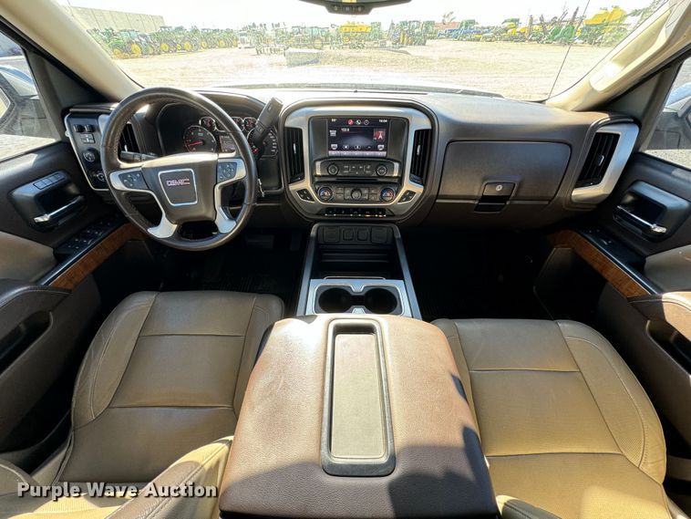 image for item GQ9229 2015 GMC Sierra 1500 SLT Crew Cab pickup truck