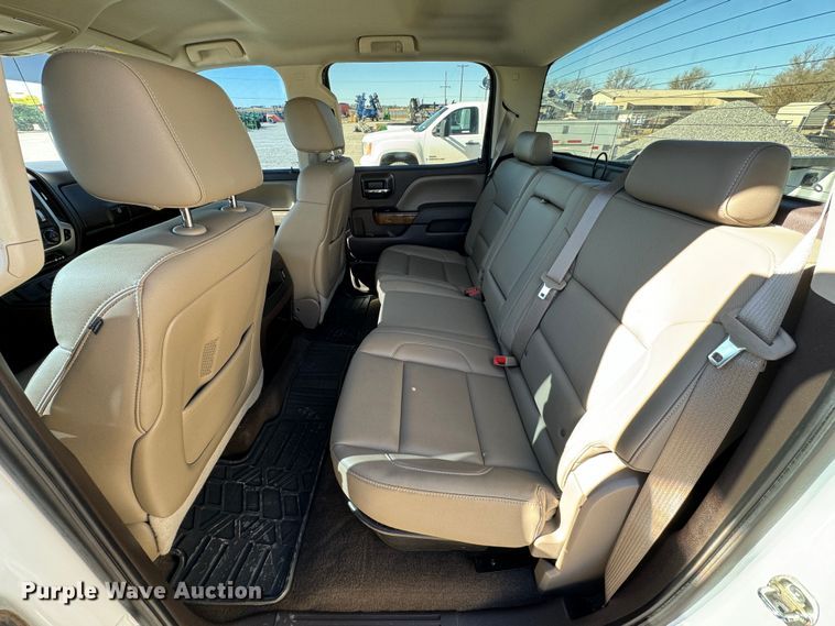 image for item GQ9229 2015 GMC Sierra 1500 SLT Crew Cab pickup truck