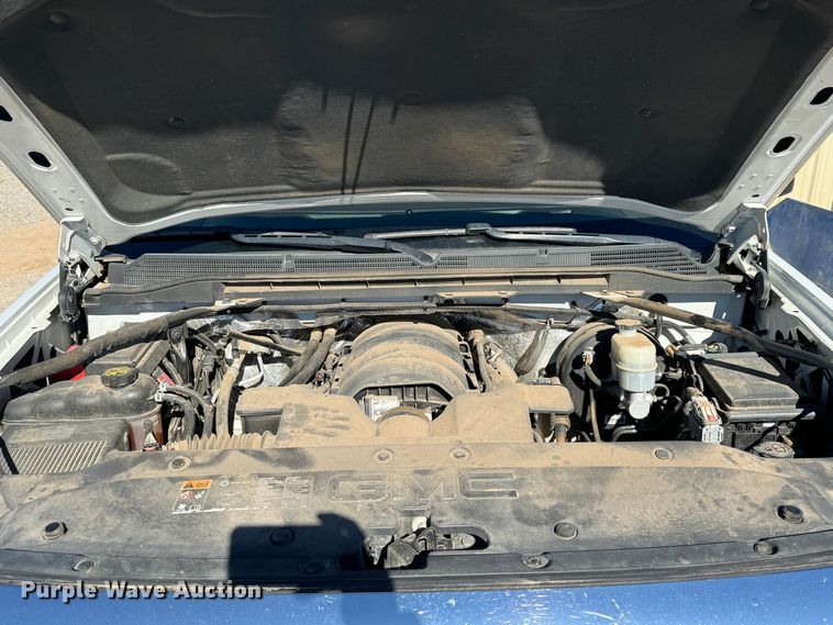 image for item GQ9229 2015 GMC Sierra 1500 SLT Crew Cab pickup truck