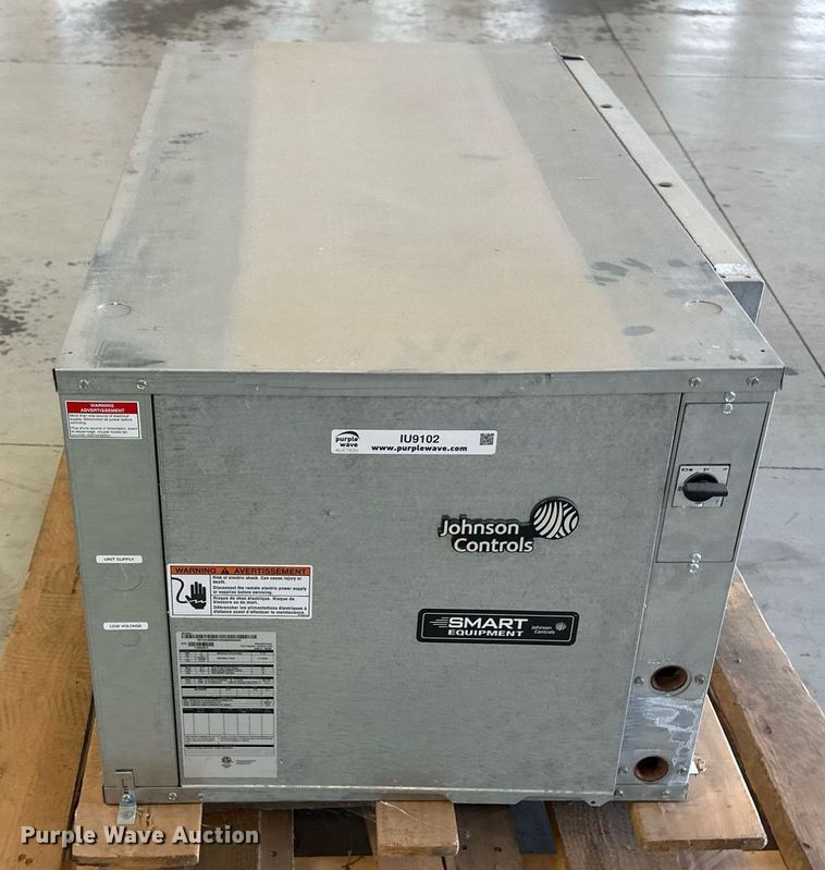 image for item IU9102 (2) heat pumps