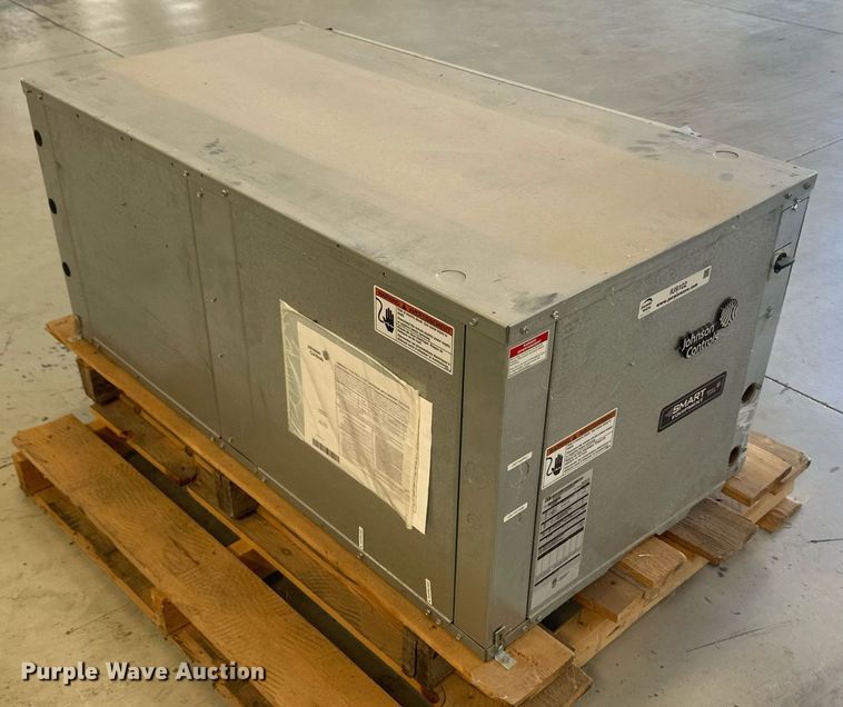 image for item IU9102 (2) heat pumps