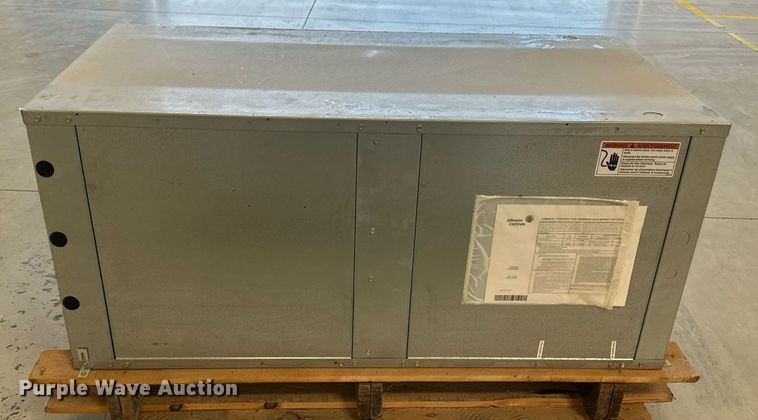 image for item IU9102 (2) heat pumps