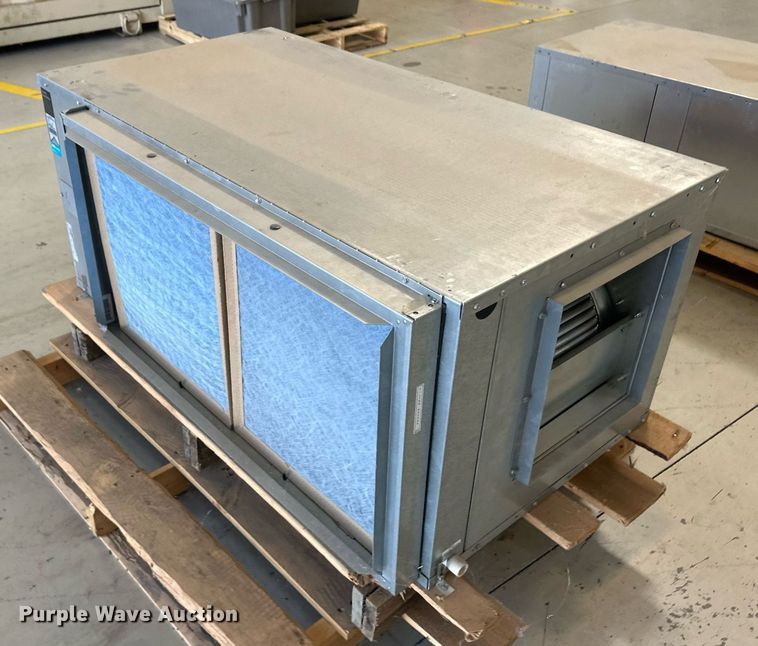 image for item IU9102 (2) heat pumps