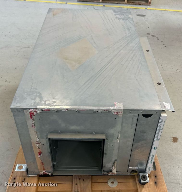 image for item IU9102 (2) heat pumps