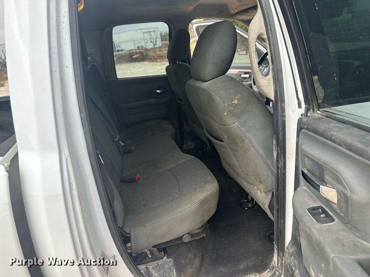 image for item IU9110 2015 Dodge Ram 1500  Quad Cab pickup truck