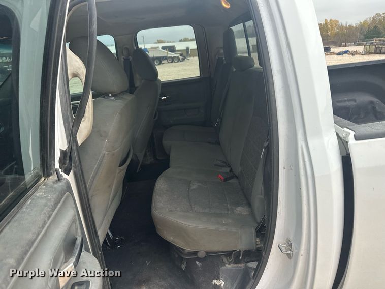 image for item IU9110 2015 Dodge Ram 1500  Quad Cab pickup truck