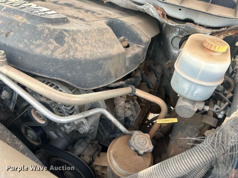 image for item IU9111 2014 Dodge Ram 2500HD  Crew Cab pickup truck cab and chassis