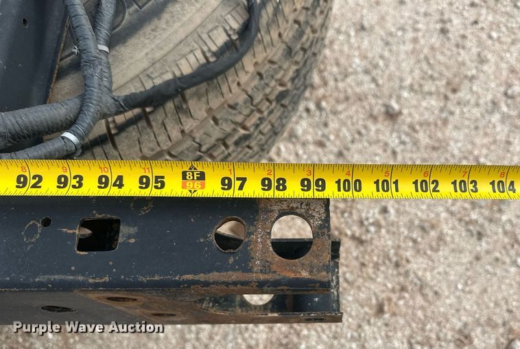 image for item IU9111 2014 Dodge Ram 2500HD  Crew Cab pickup truck cab and chassis