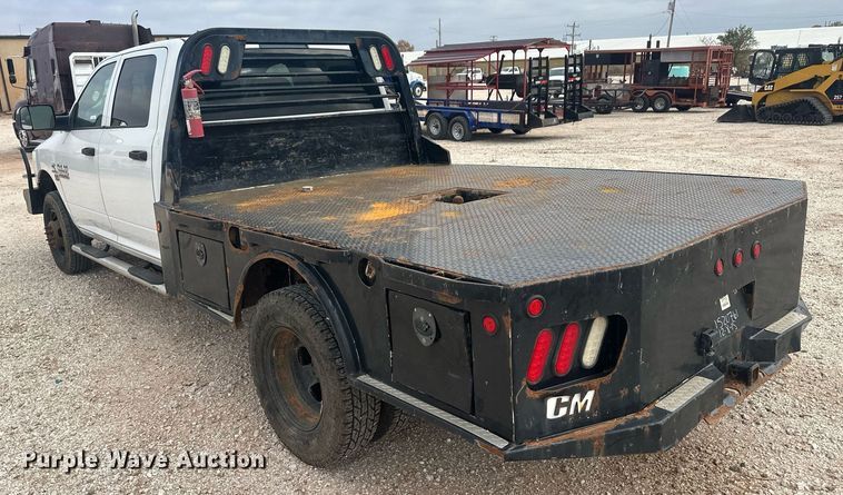 image for item IU9112 2016 Dodge Ram 3500HD  Crew Cab flatbed pickup truck