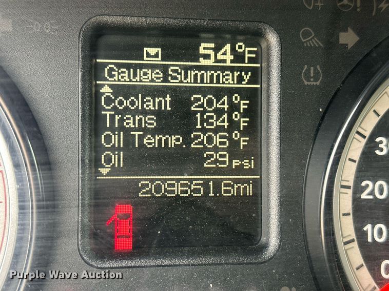 image for item IU9112 2016 Dodge Ram 3500HD  Crew Cab flatbed pickup truck