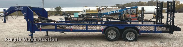 image for item IU9114 2018 Pull Do  equipment trailer