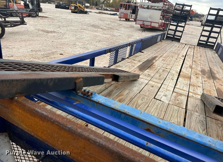 image for item IU9114 2018 Pull Do  equipment trailer