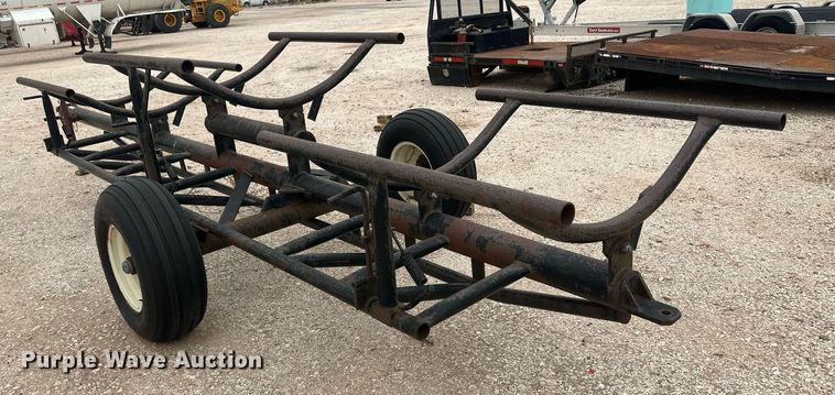 image for item IU9116 Cardon  hay bale trailer