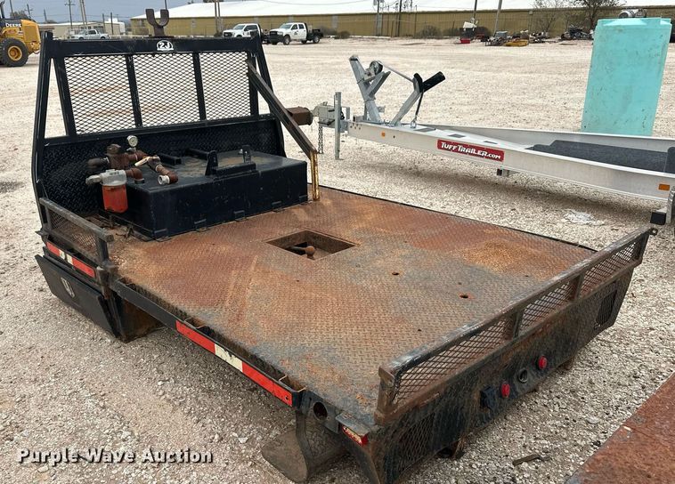 image for item IU9117 2J  steel flatbed