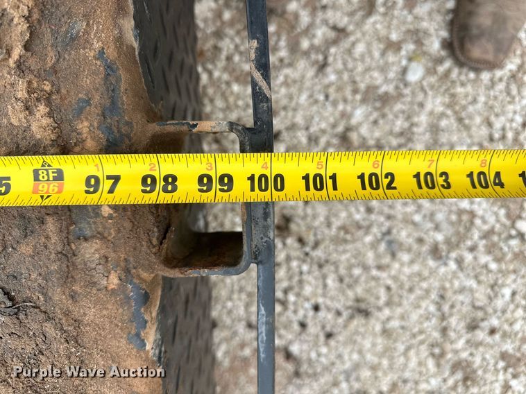 image for item IU9119 Flatbed