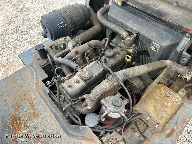 image for item IU9120 Worldlift WFD50-16584W  forklift