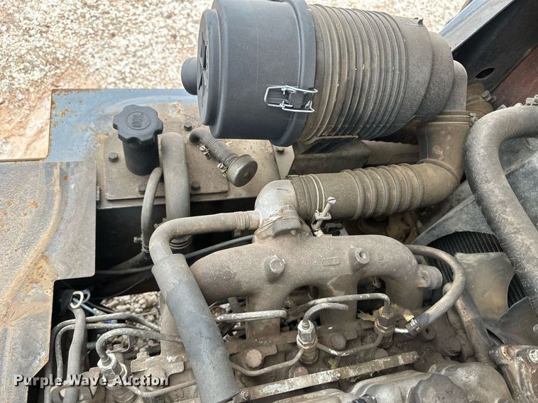 image for item IU9120 Worldlift WFD50-16584W  forklift