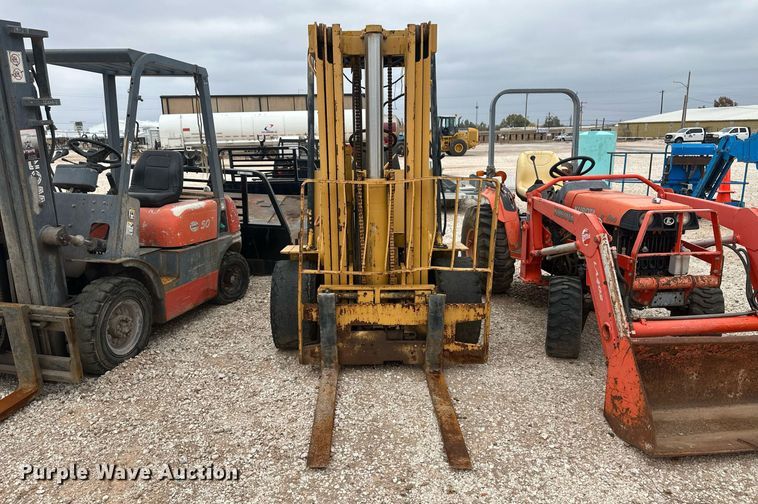 image for item IU9121 Caterpillar V50B  forklift