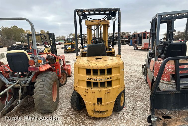 image for item IU9121 Caterpillar V50B  forklift