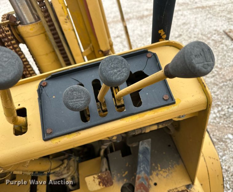 image for item IU9121 Caterpillar V50B  forklift