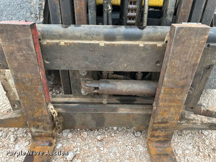 image for item IU9126 Hyster  forklift