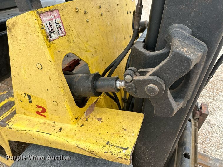 image for item IU9126 Hyster  forklift