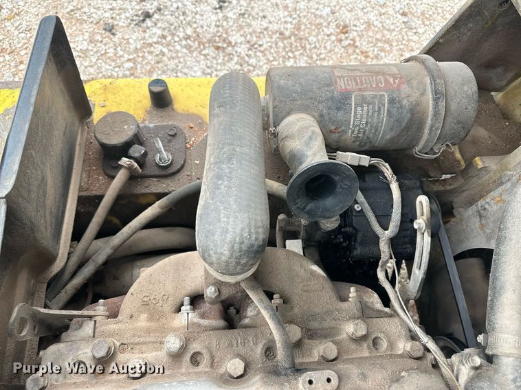 image for item IU9126 Hyster  forklift