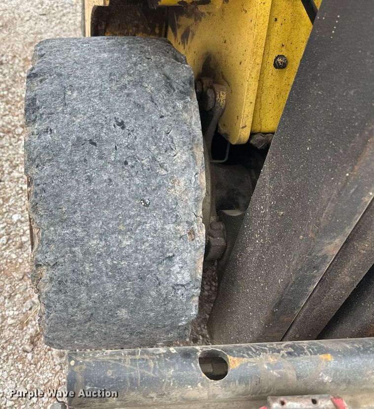 image for item IU9126 Hyster  forklift