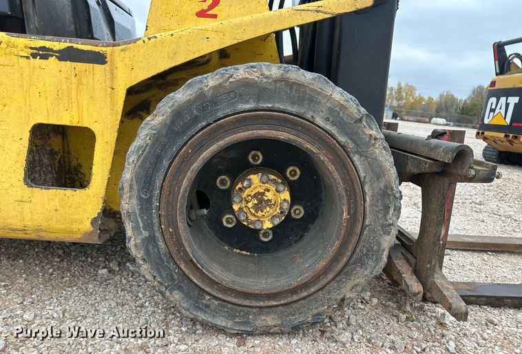 image for item IU9126 Hyster  forklift