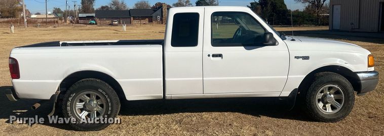 image for item IU9142 2003 Ford Ranger  SuperCab pickup truck