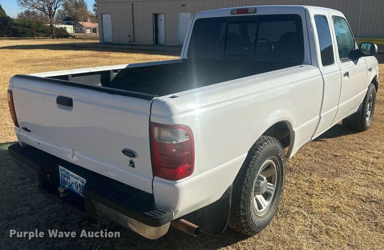 image for item IU9142 2003 Ford Ranger  SuperCab pickup truck