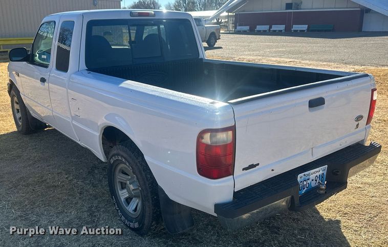 image for item IU9142 2003 Ford Ranger  SuperCab pickup truck