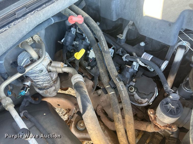 image for item IU9143 2000 Chevrolet Silverado 1500  Ext. Cab pickup truck