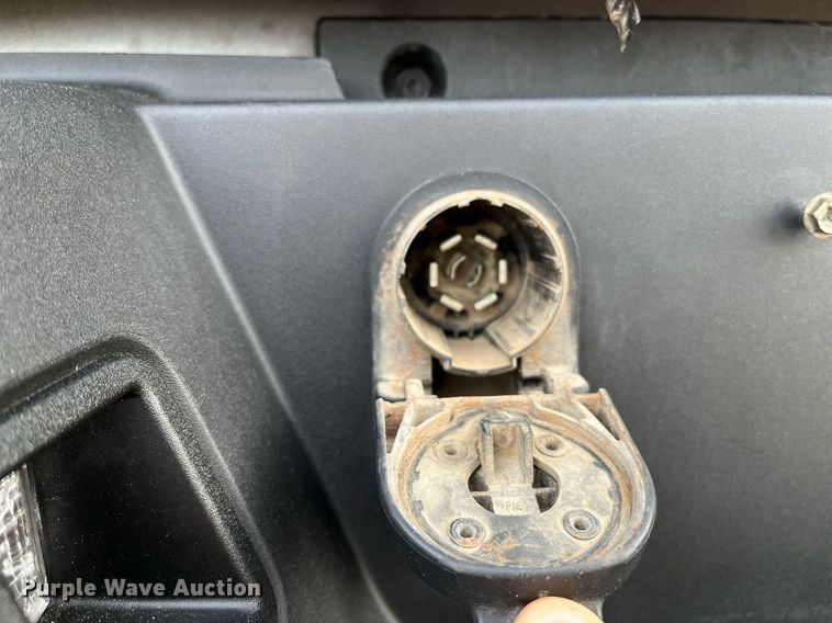 image for item JT9243 2022 Ford F250 Super Duty Lariat  Crew Cab pickup truck