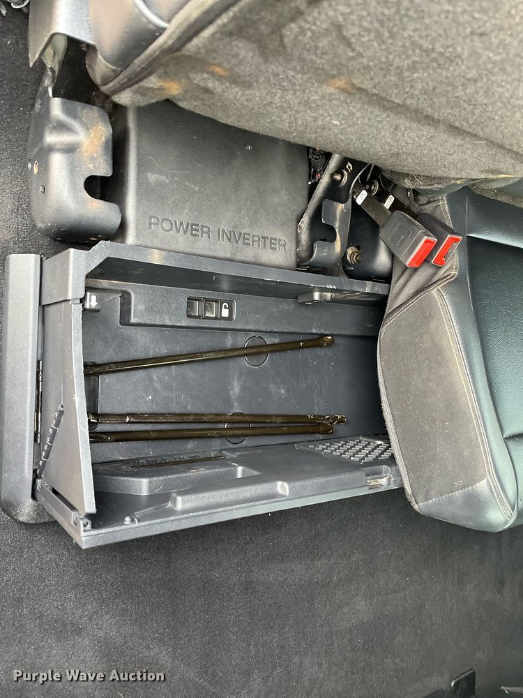 image for item JT9243 2022 Ford F250 Super Duty Lariat  Crew Cab pickup truck