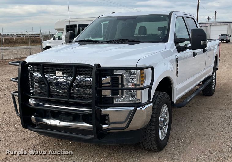 image for item JT9244 2019 Ford F250 Super Duty  Crew Cab pickup truck