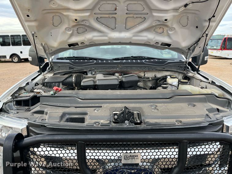 image for item JT9244 2019 Ford F250 Super Duty  Crew Cab pickup truck