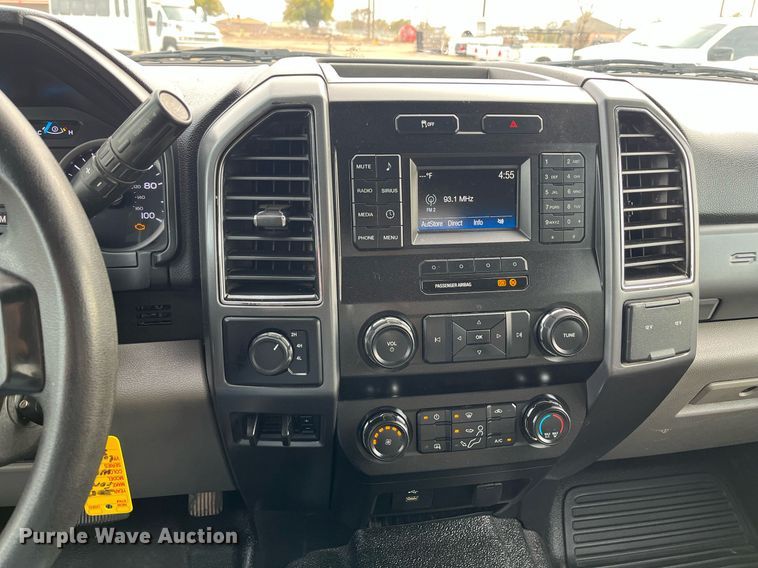 image for item JT9244 2019 Ford F250 Super Duty  Crew Cab pickup truck