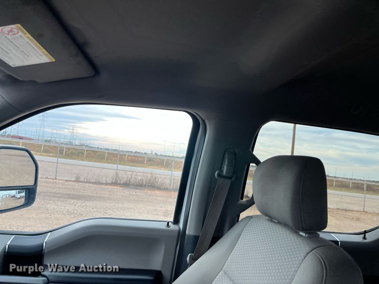 image for item JT9244 2019 Ford F250 Super Duty  Crew Cab pickup truck