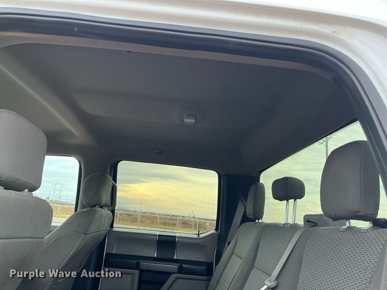 image for item JT9244 2019 Ford F250 Super Duty  Crew Cab pickup truck