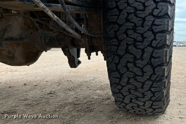 image for item JT9244 2019 Ford F250 Super Duty  Crew Cab pickup truck