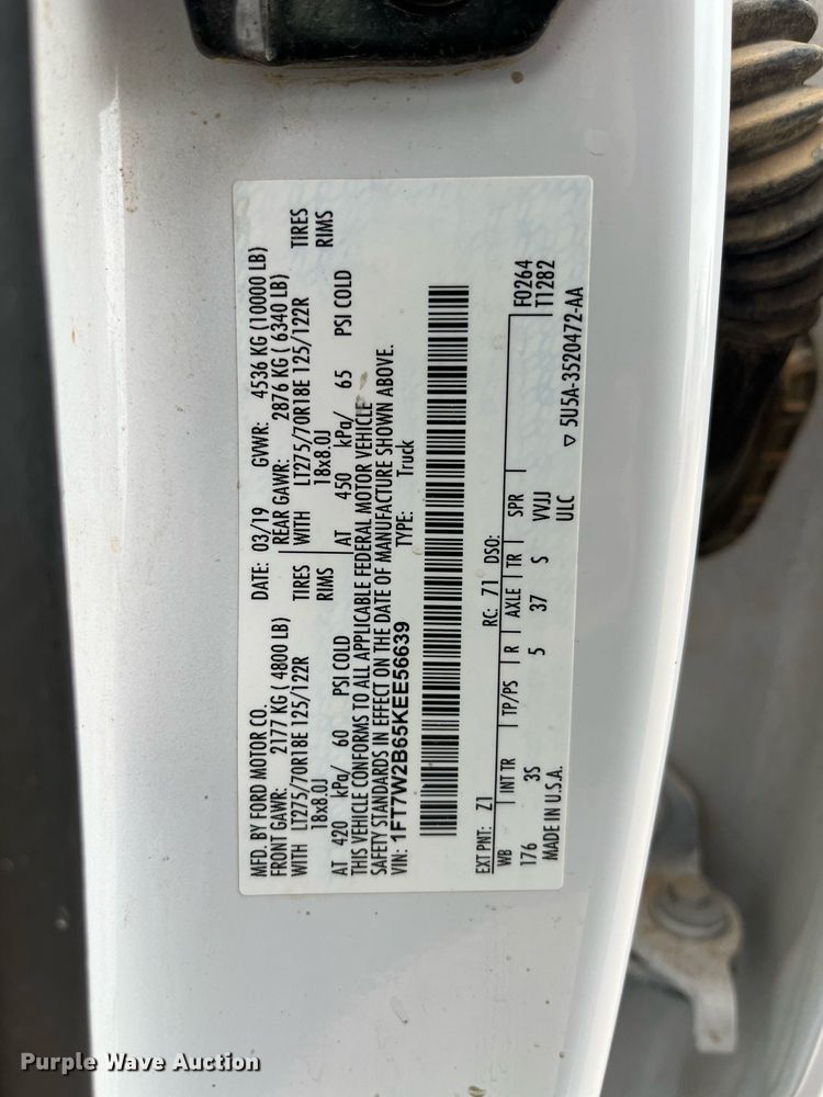 image for item JT9244 2019 Ford F250 Super Duty  Crew Cab pickup truck