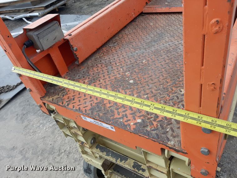 image for item KD9142 2016 JLG 1930ES  scissor lift
