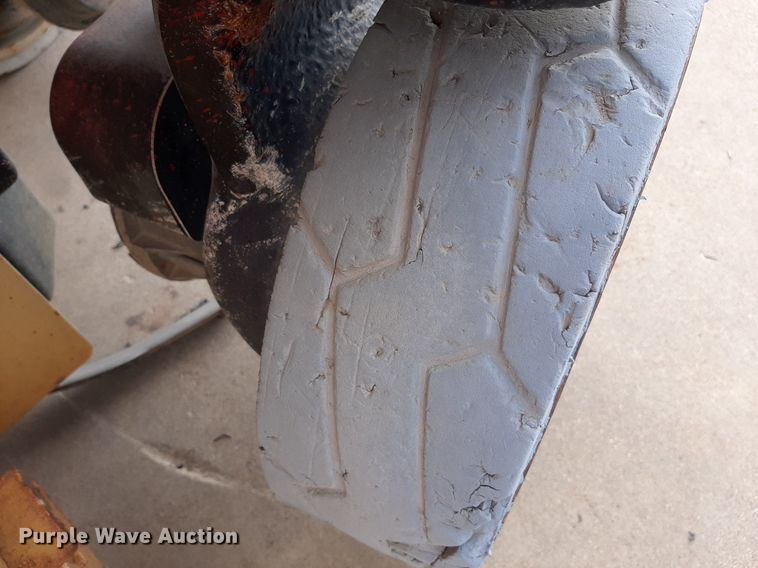 image for item KD9143 2016 JLG 1930ES  scissor lift