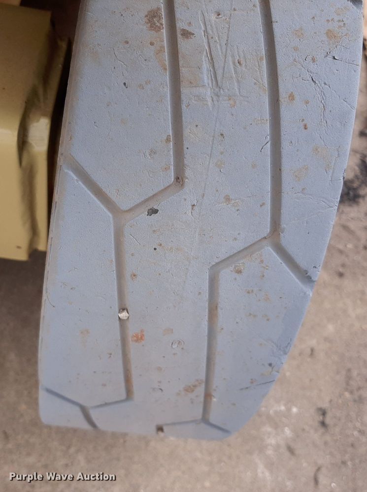 image for item KD9143 2016 JLG 1930ES  scissor lift