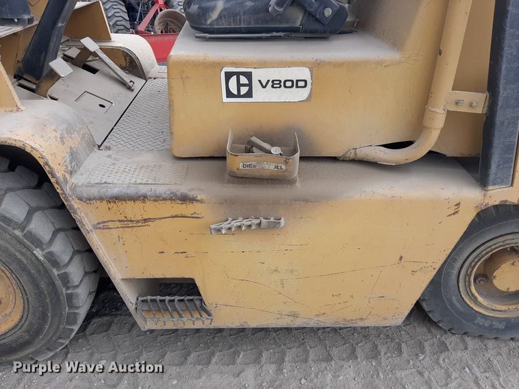 image for item KD9148 Caterpillar V80D  forklift