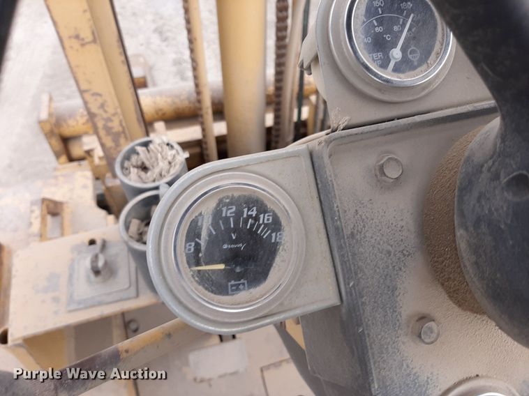 image for item KD9148 Caterpillar V80D  forklift