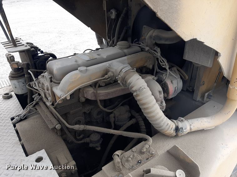 image for item KD9148 Caterpillar V80D  forklift