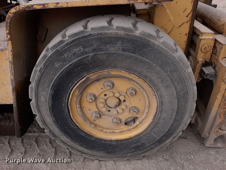 image for item KD9148 Caterpillar V80D  forklift